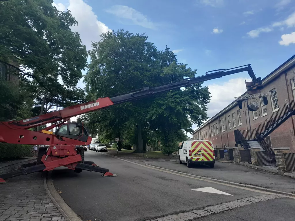 Media Lifting Solutions gallery of specialist lifting equipment
